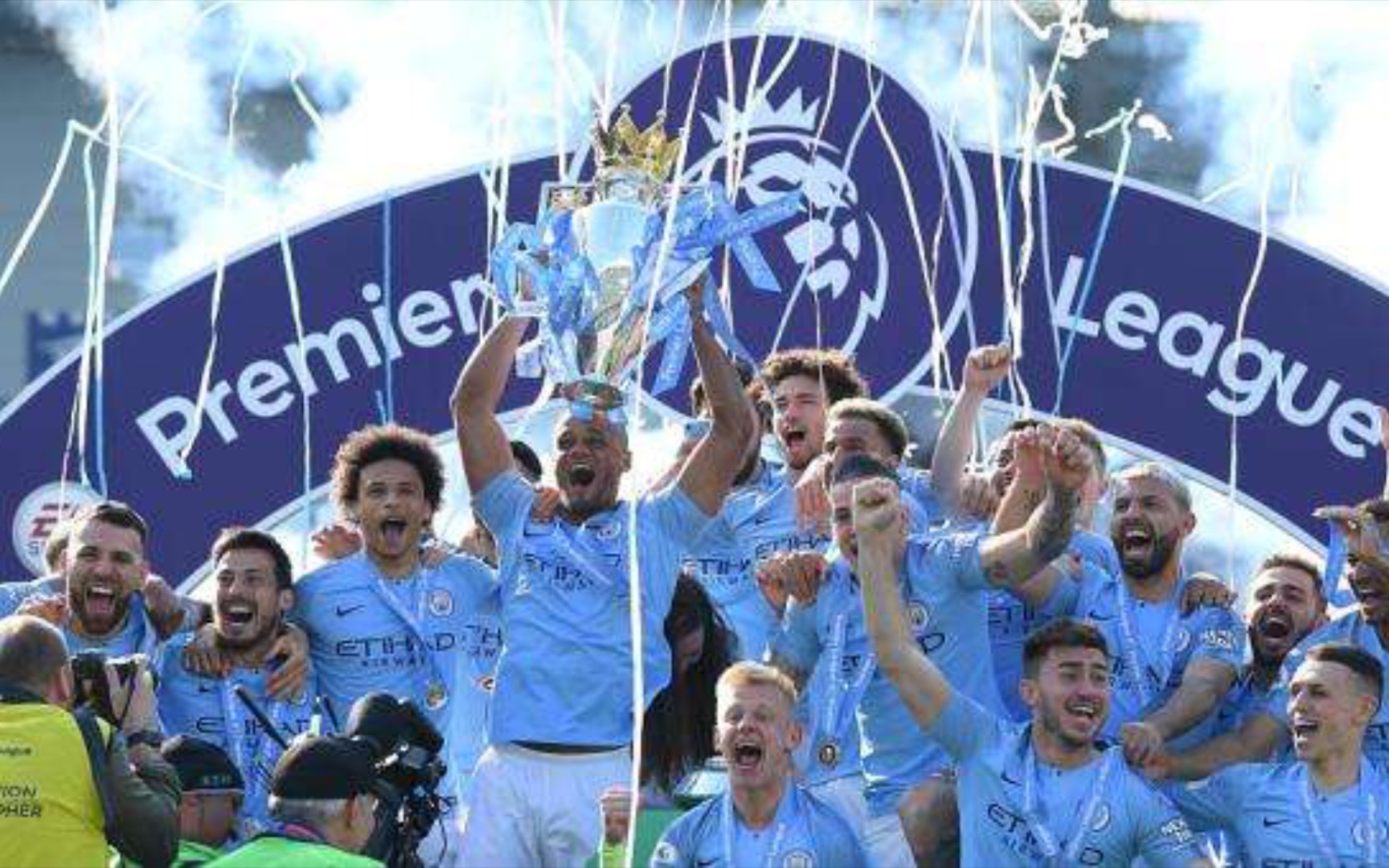 国羽包揽了 国羽包揽了