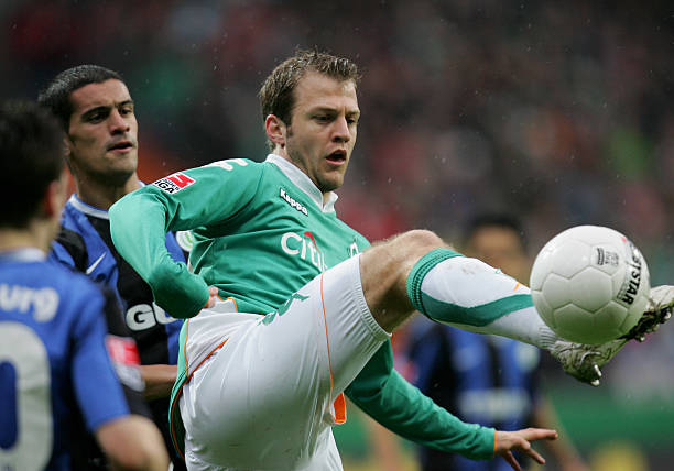 他的智商被 他的智商被