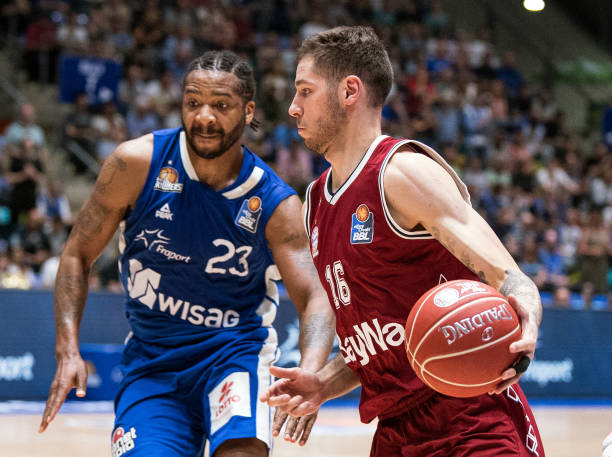 比赛必然持 比赛必然持