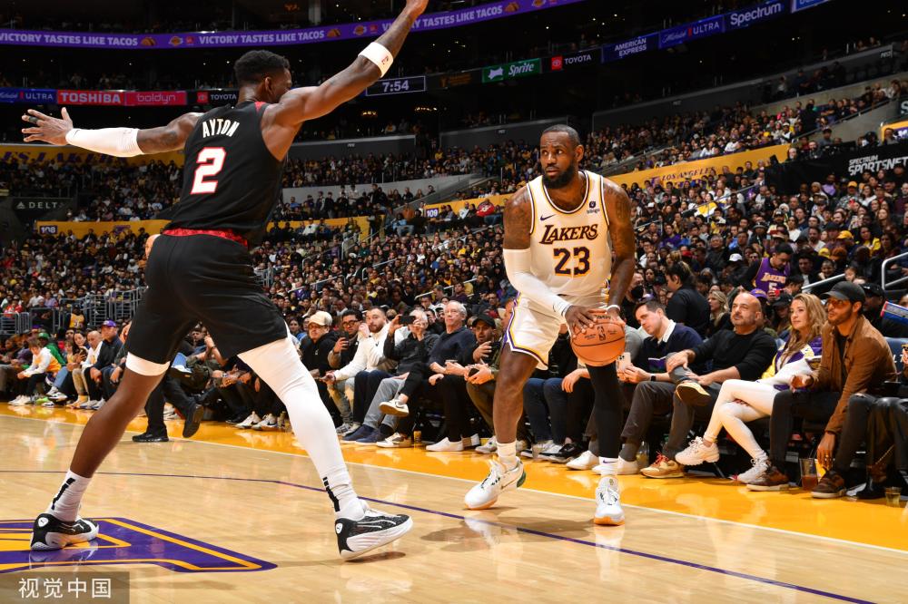 在关键比赛 在关键比赛